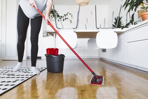 Hardwood Floor Cleaning Service - Hardwood Floor Cleaning Service Litchfield County, Connecticut