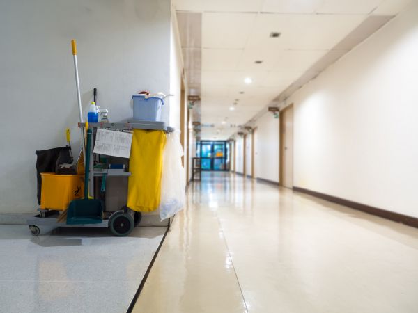 Commercial Floor Washing