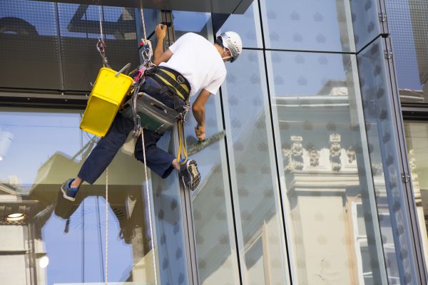Shopping Center Window Washing