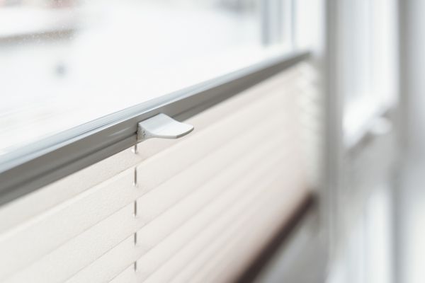 Cordless Shades Cleaning